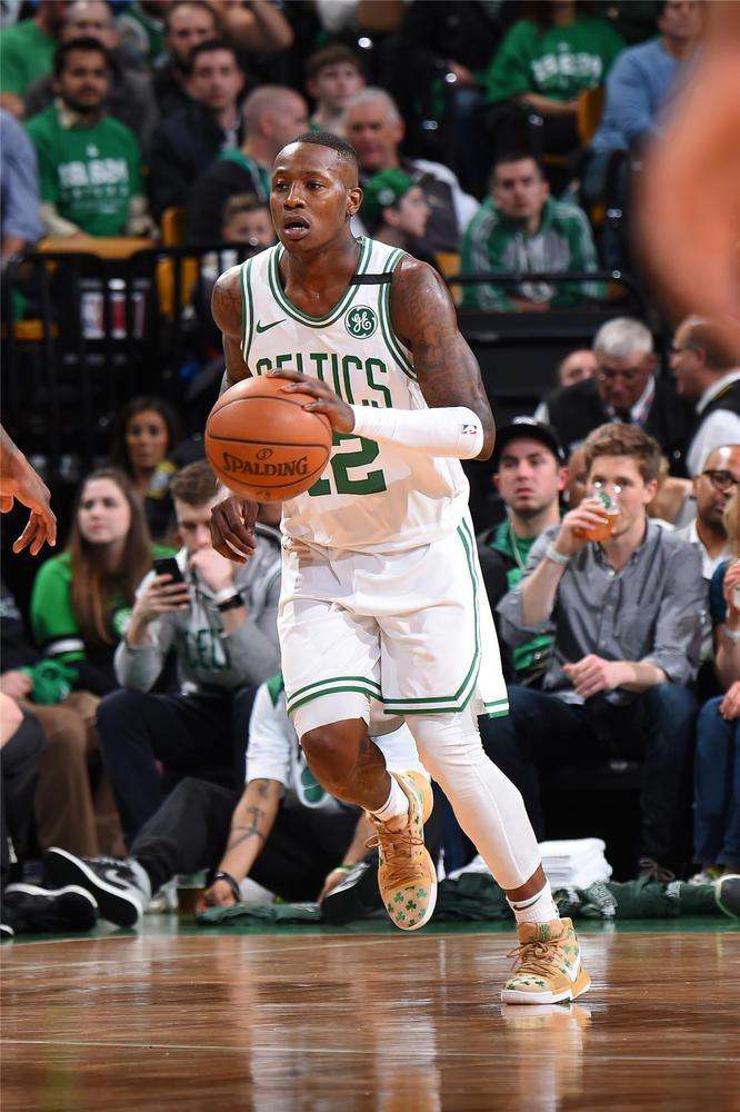 NBA股东圈子有多难进？何猷君硬是闯出来了